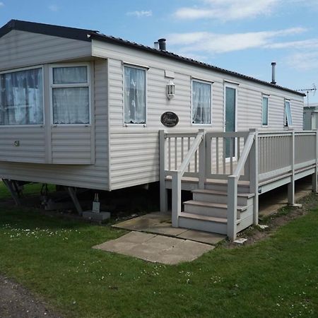 היצ'ם Lyntons 3 Bedroom Caravan Pets Stay Free Linen Included מראה חיצוני תמונה