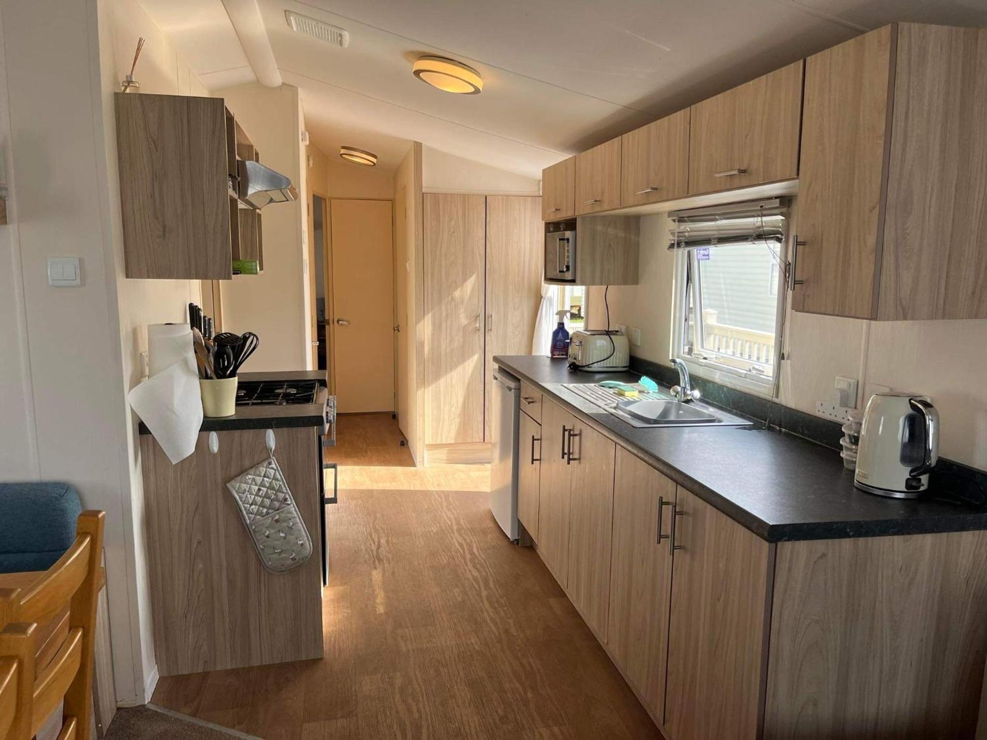 היצ'ם Lyntons 3 Bedroom Caravan Pets Stay Free Linen Included מראה חיצוני תמונה